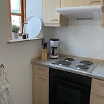 Smutjeskoje By Interhome